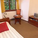 Zamek Cerveny Hradek Hotel