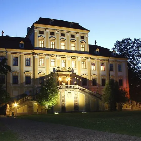 Zamek Cerveny Hradek 3* Jirkov