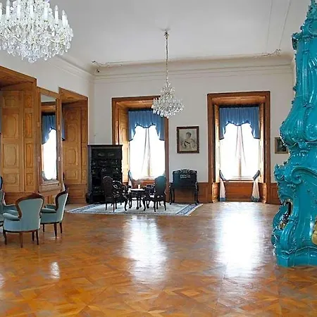 Zamek Cerveny Hradek Hotel Jirkov